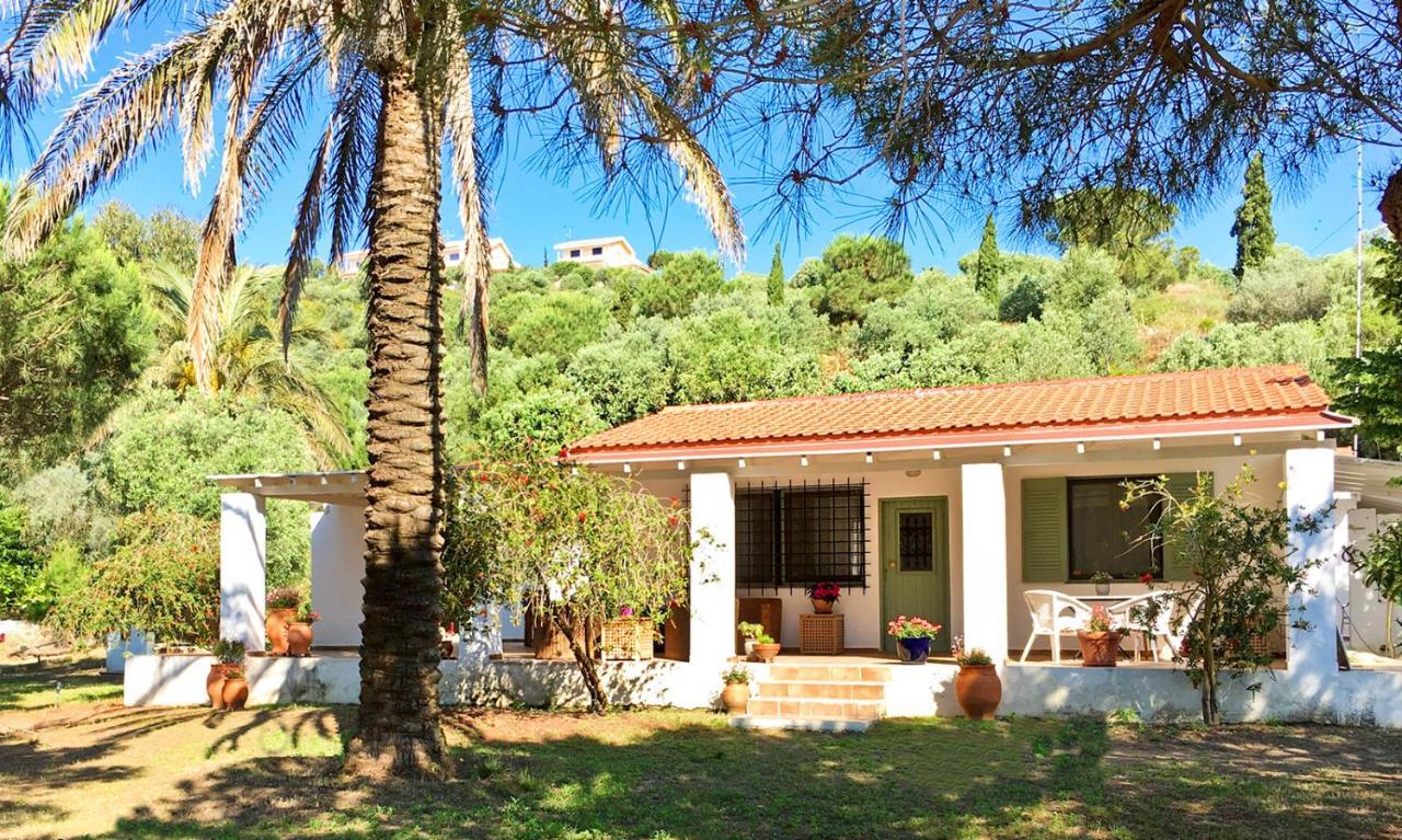 Olive Bay Beach House Amolianí Luaran gambar