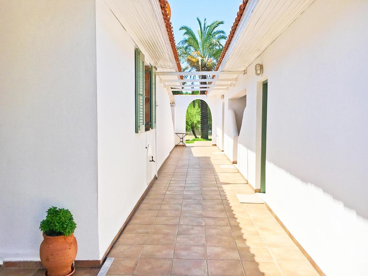 Olive Bay Beach House Amolianí Luaran gambar